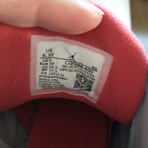 Jordan retro 3 - Picture 2 of 3